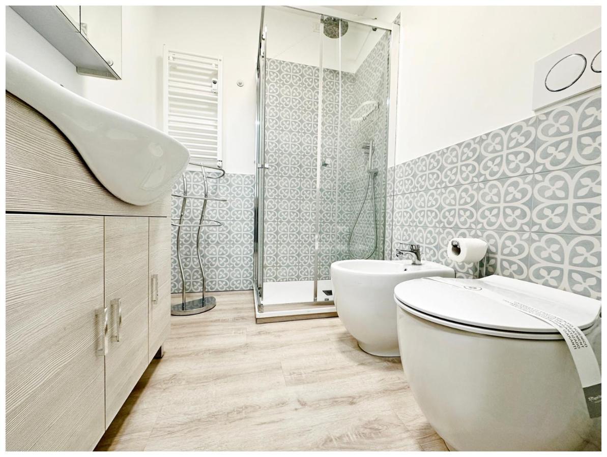 Apartament Real Italian Estate - Maps Genua Zewnętrze zdjęcie